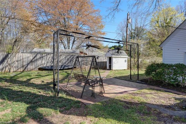 612 Parkway Boulevard, Reidsville, NC 27320