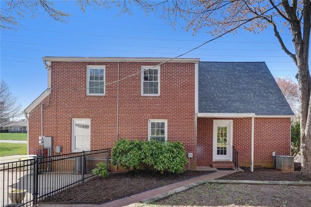 612 Parkway Boulevard, Reidsville, NC 27320