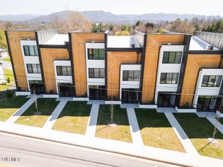 1533 Pactolas Road 104, Johnson City, TN 37604