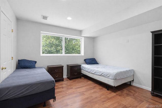 153 S Pascack Road, Nanuet, NY 10954