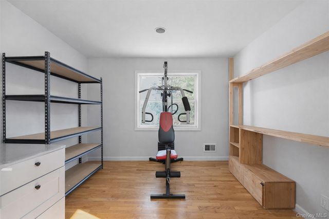 153 S Pascack Road, Nanuet, NY 10954