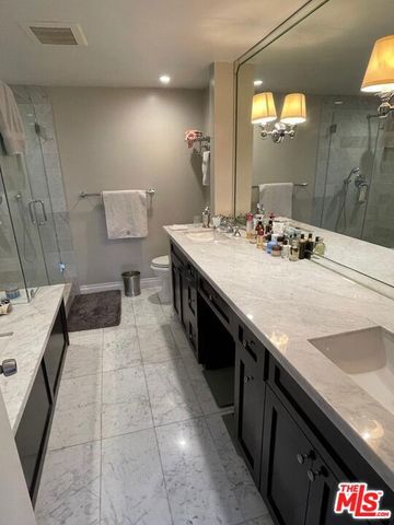 412 N Palm Drive 302, Beverly Hills, CA 90210