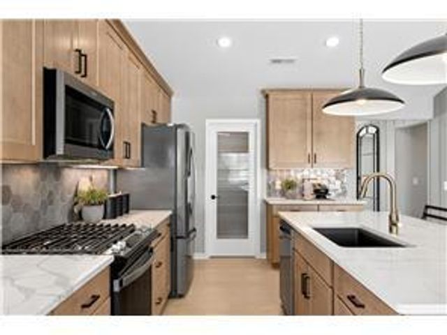 4116 Ramsay Way, Waconia, MN 55387