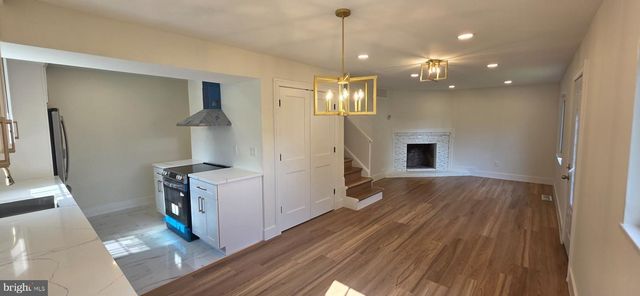 13208 ALISON ST, Woodbridge, VA 22191