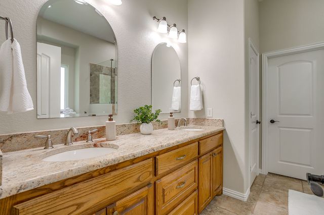 12801 County Road 1117, Cleburne, TX 76033