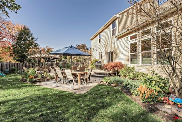 17259 Woodshire Drive, Strongsville, OH 44149