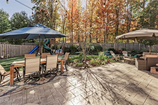 17259 Woodshire Drive, Strongsville, OH 44149