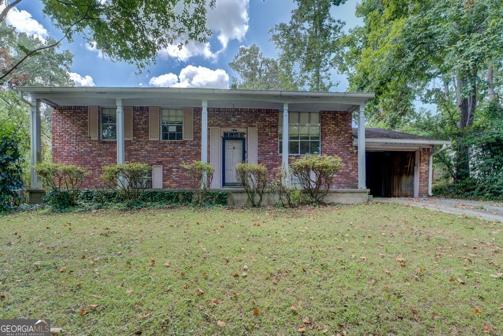 445 Camelot Parkway, Jonesboro, GA 30236