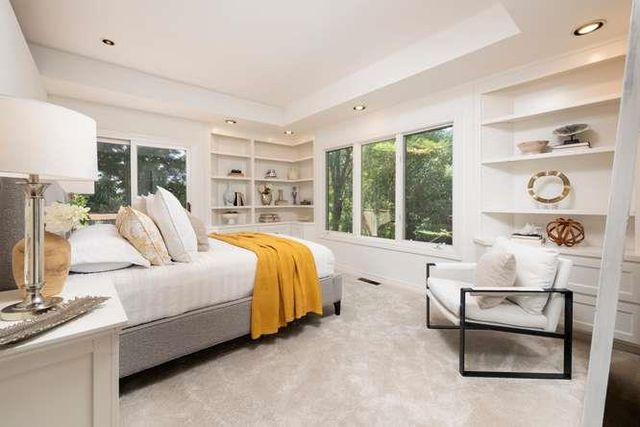 743 Orange Avenue, San Carlos, CA 94070
