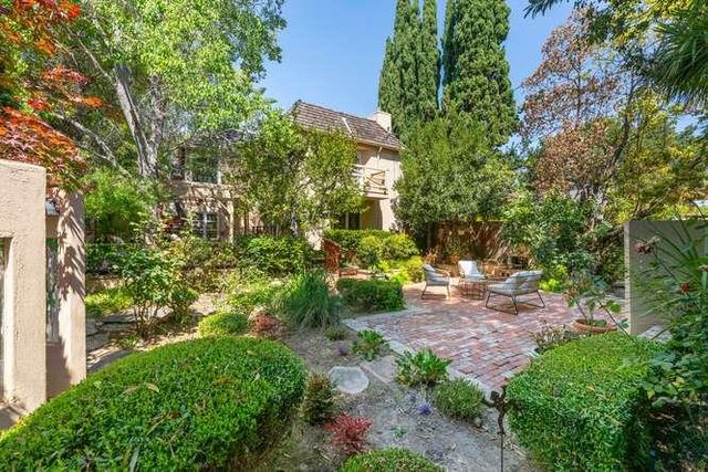 743 Orange Avenue, San Carlos, CA 94070