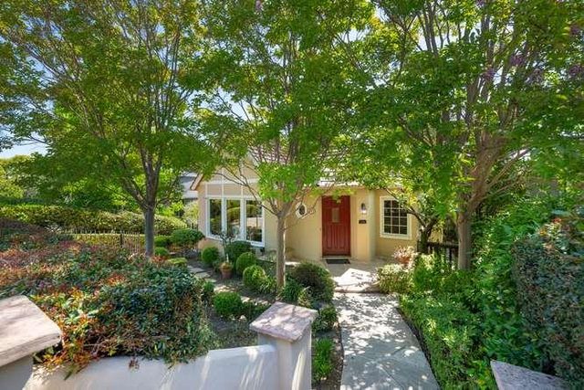 743 Orange Avenue, San Carlos, CA 94070