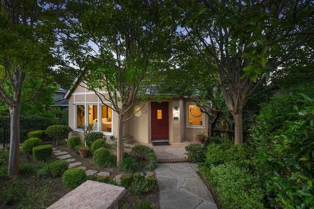 743 Orange Avenue, San Carlos, CA 94070