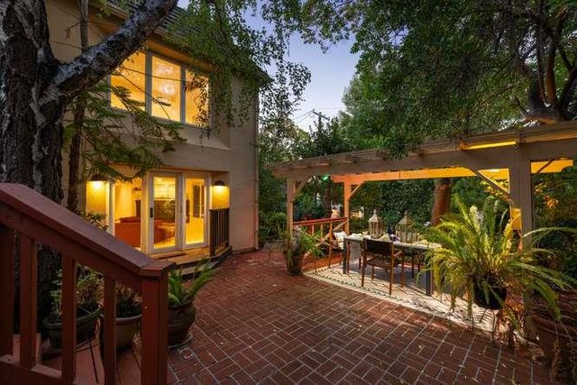 743 Orange Avenue, San Carlos, CA 94070