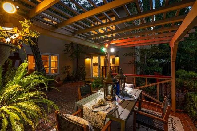 743 Orange Avenue, San Carlos, CA 94070