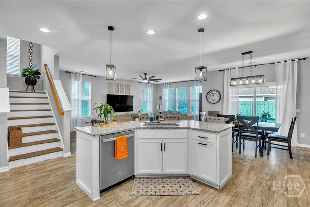 265 Smoke Rise Road, Richmond Hill, GA 31324