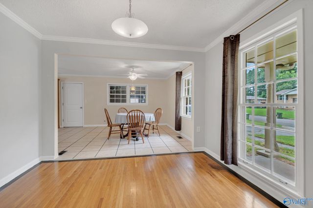 312 Forrest Park Court NW, Huntsville, AL 35806