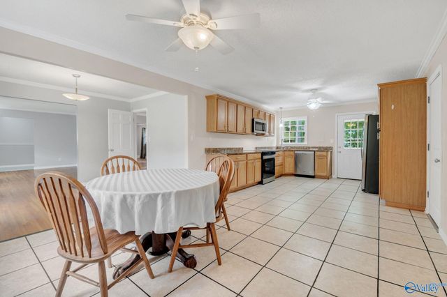 312 Forrest Park Court NW, Huntsville, AL 35806