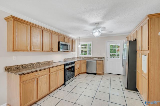 312 Forrest Park Court NW, Huntsville, AL 35806