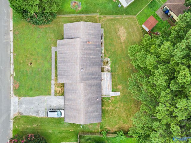 312 Forrest Park Court NW, Huntsville, AL 35806