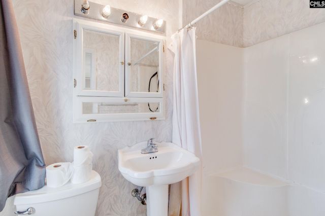 819 Pond Drive, West Columbia, SC 29170