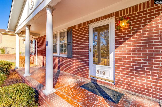 819 Pond Drive, West Columbia, SC 29170
