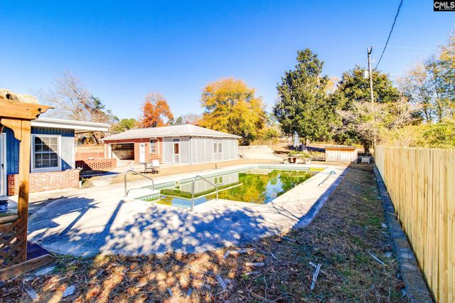 819 Pond Drive, West Columbia, SC 29170