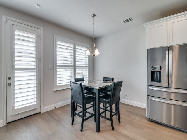 523 Twilight Drive, Sunnyvale, TX 75182