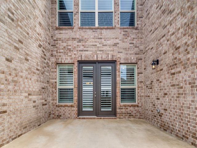 523 Twilight Drive, Sunnyvale, TX 75182
