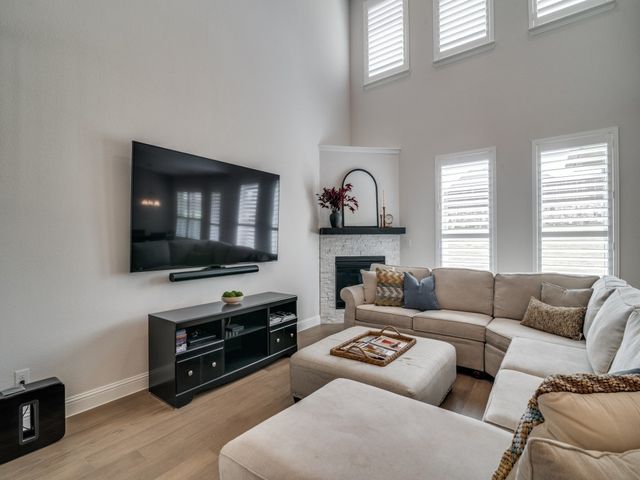 523 Twilight Drive, Sunnyvale, TX 75182