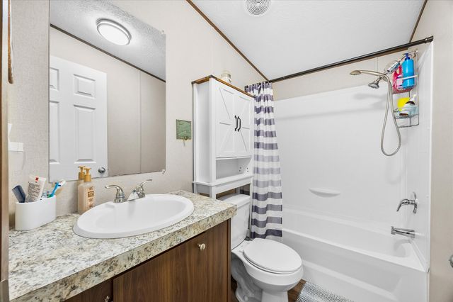 753 County Road 2930, Alba, TX 75410