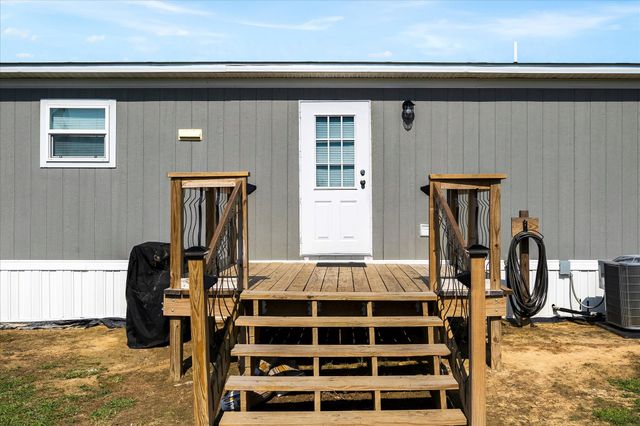 753 County Road 2930, Alba, TX 75410