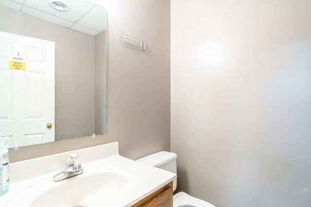 1600 N Coalter St Ste 6, Staunton, VA 24401