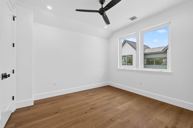 1410 Perez ST 1, Austin, TX 78721