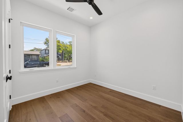 1410 Perez ST 1, Austin, TX 78721