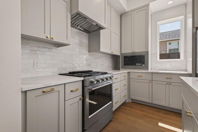 1410 Perez ST 1, Austin, TX 78721