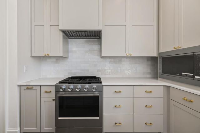 1410 Perez ST 1, Austin, TX 78721