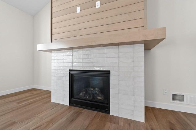 7711 Stonecrop Way, Deforest, WI 53532