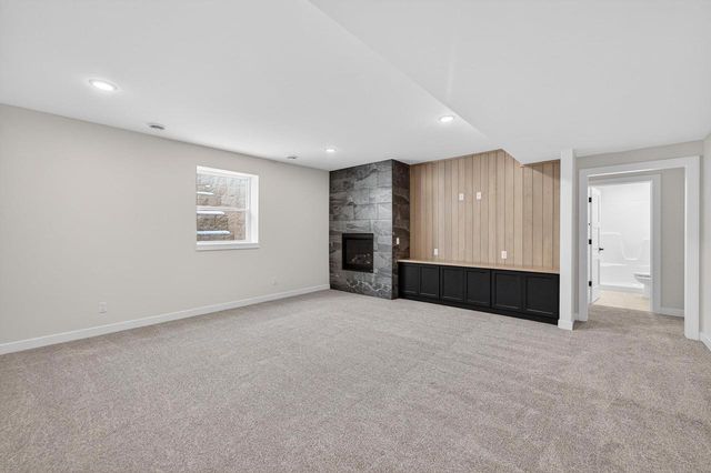 7711 Stonecrop Way, Deforest, WI 53532