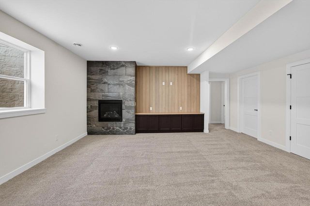 7711 Stonecrop Way, Deforest, WI 53532