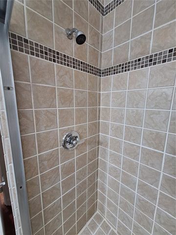 5140 NORTHRIDGE ROAD 102, Sarasota, FL 34238