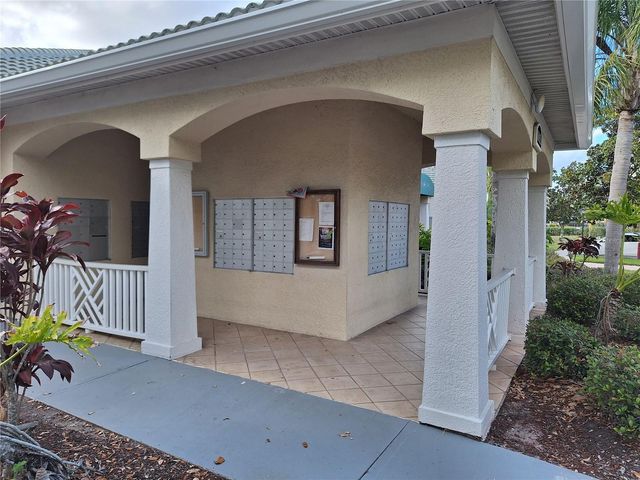 5140 NORTHRIDGE ROAD 102, Sarasota, FL 34238