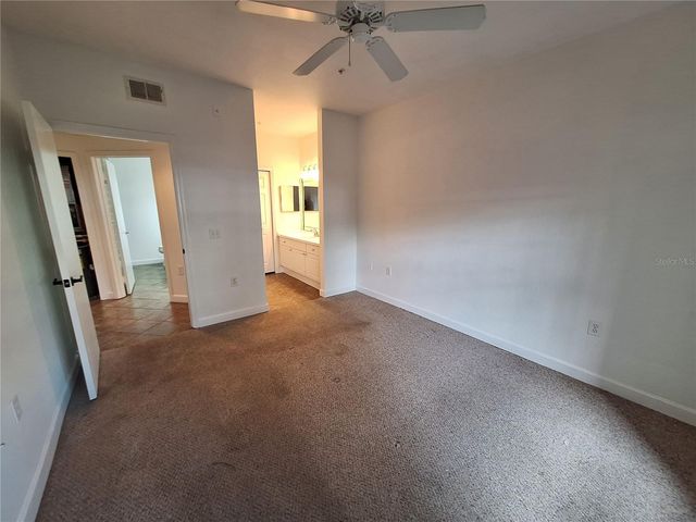 5140 NORTHRIDGE ROAD 102, Sarasota, FL 34238