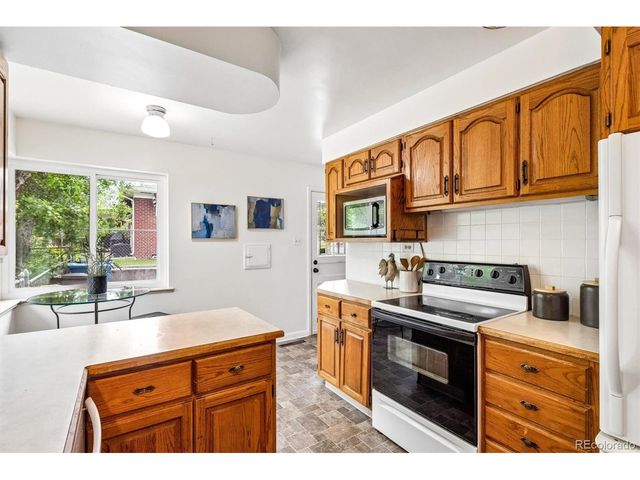 180 Estes St, Lakewood, CO 80226