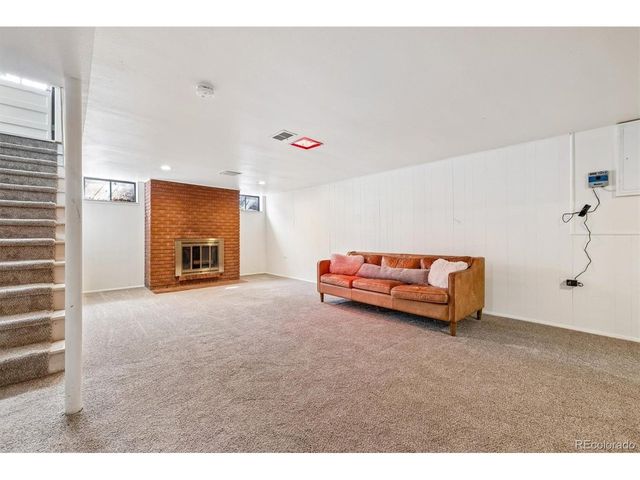 180 Estes St, Lakewood, CO 80226