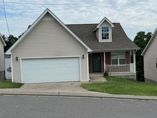 1114 Phelissa Dr, La Vergne, TN 37086