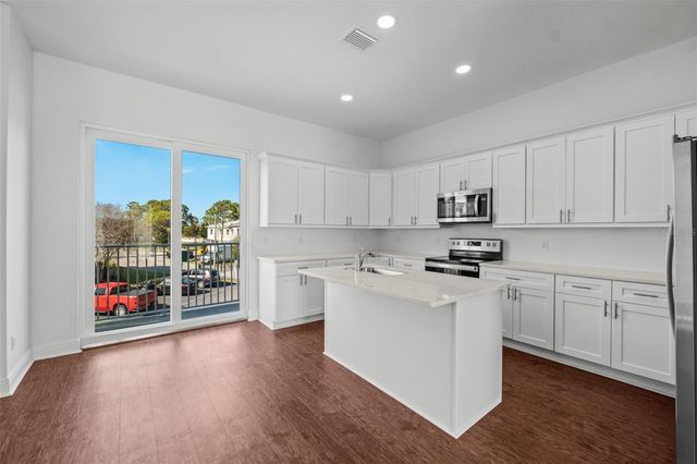 5728 BISCAYNE COURT, New Port Richey, FL 34652