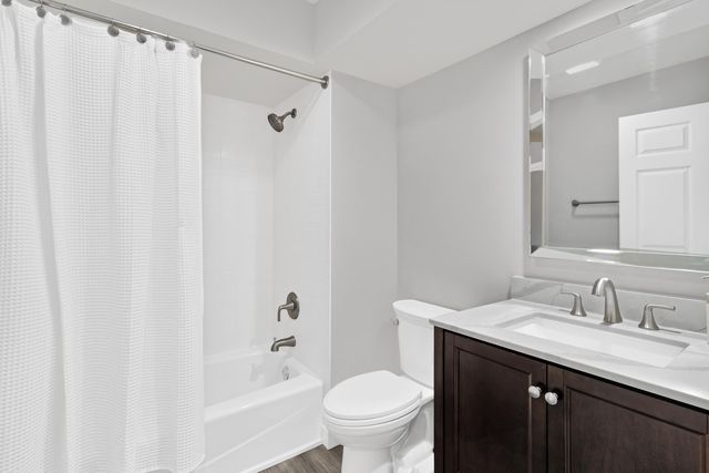 5520 N Harbor Village Drive 105, Vero Beach, FL 32967