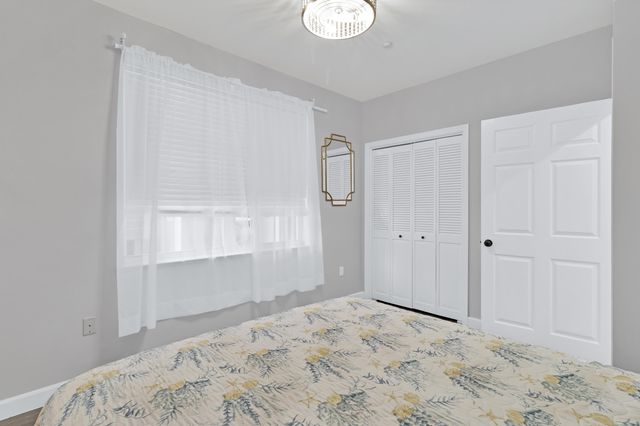 5520 N Harbor Village Drive 105, Vero Beach, FL 32967