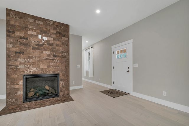 7 Lyndsay Lane, Tuftonboro, NH 03816