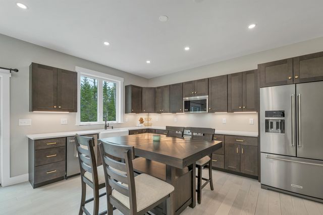 7 Lyndsay Lane, Tuftonboro, NH 03816